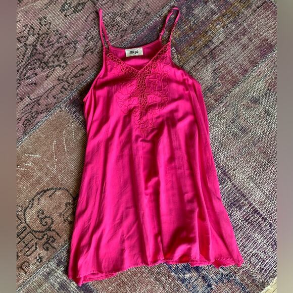 Pink mini dress with embroidery detailing size small - Picture 1 of 2